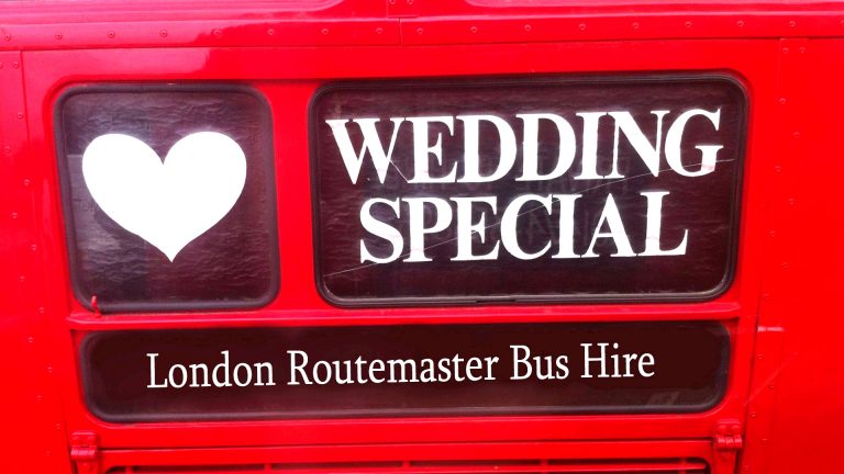 london-routemaster-bus-hire-Wedding-Special